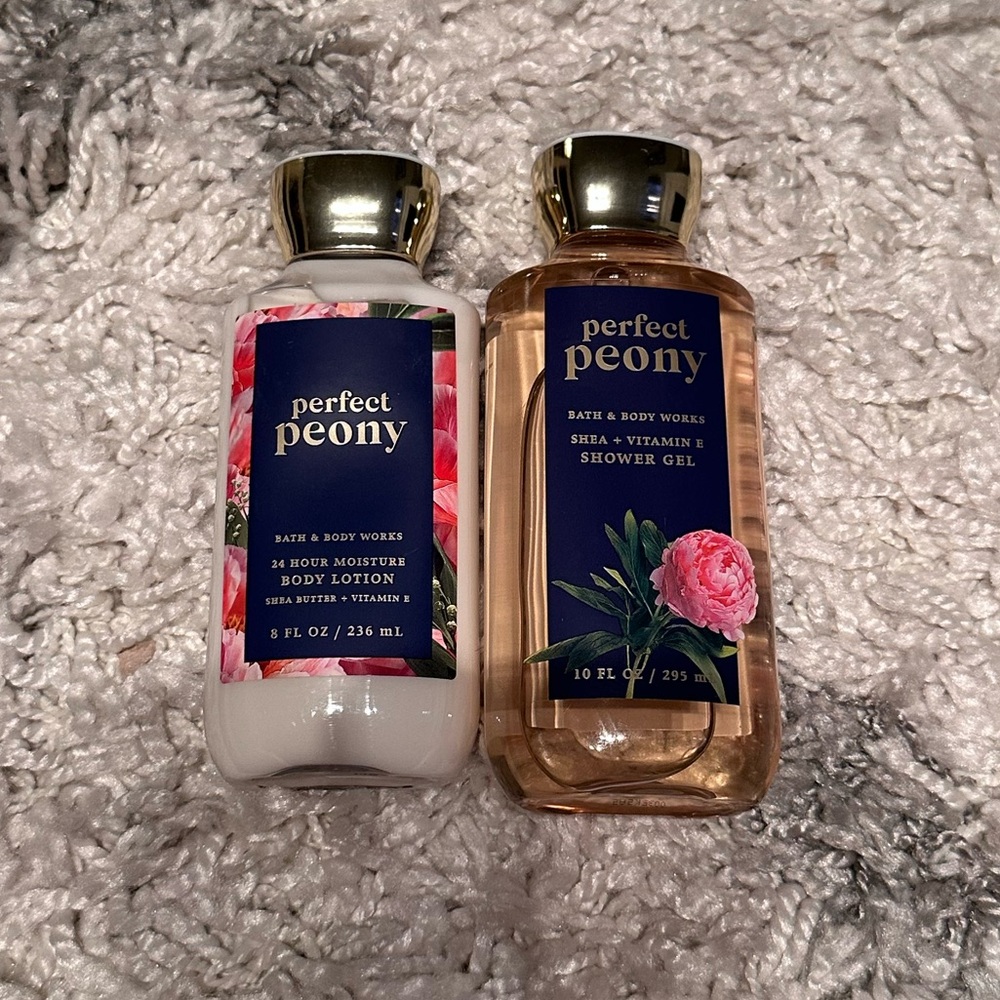 Bath & Body Works Perfect Peony Body Lotion and Shower Gel Set